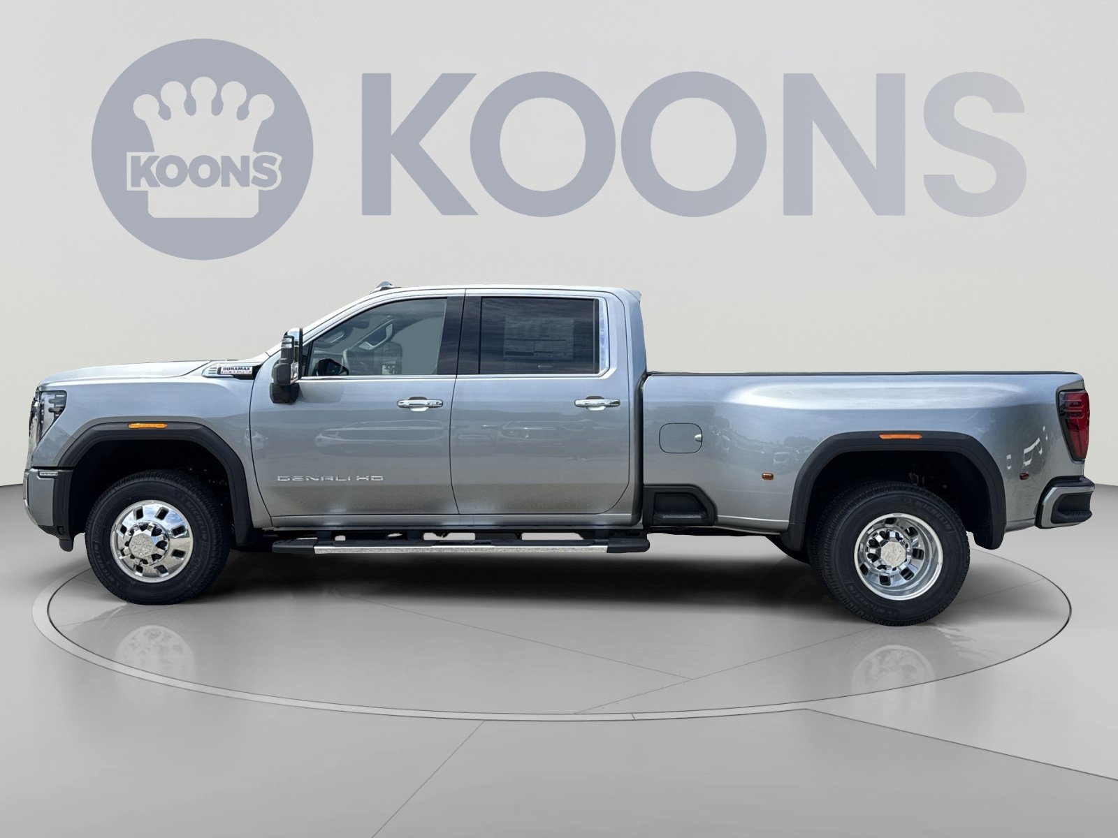 New 2026 GMC Sierra 3500 Denali w/ Denali Reserve Package AWD/4WD image 2