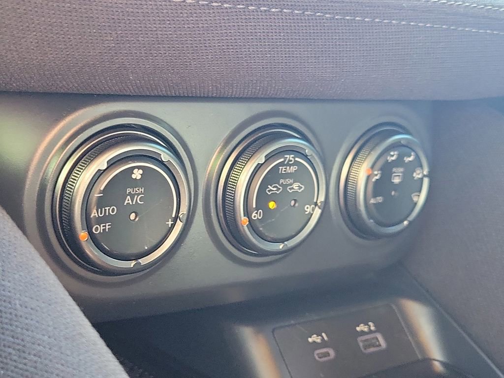 Certified 2024 Nissan Z Sport w/ Floor Mat Package image 33