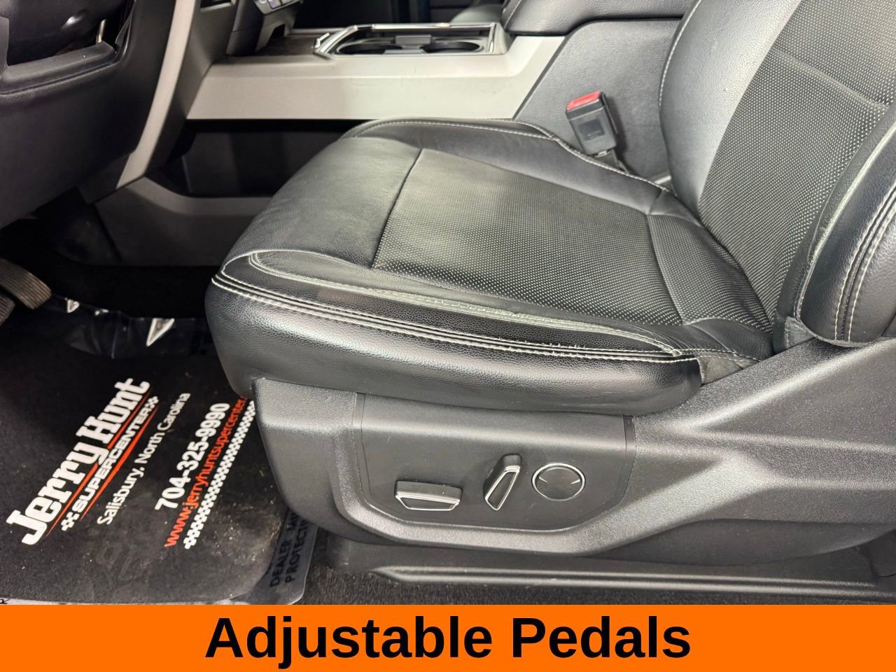 Used 2019 Ford F350 Lariat w/ Lariat Ultimate Package image 14