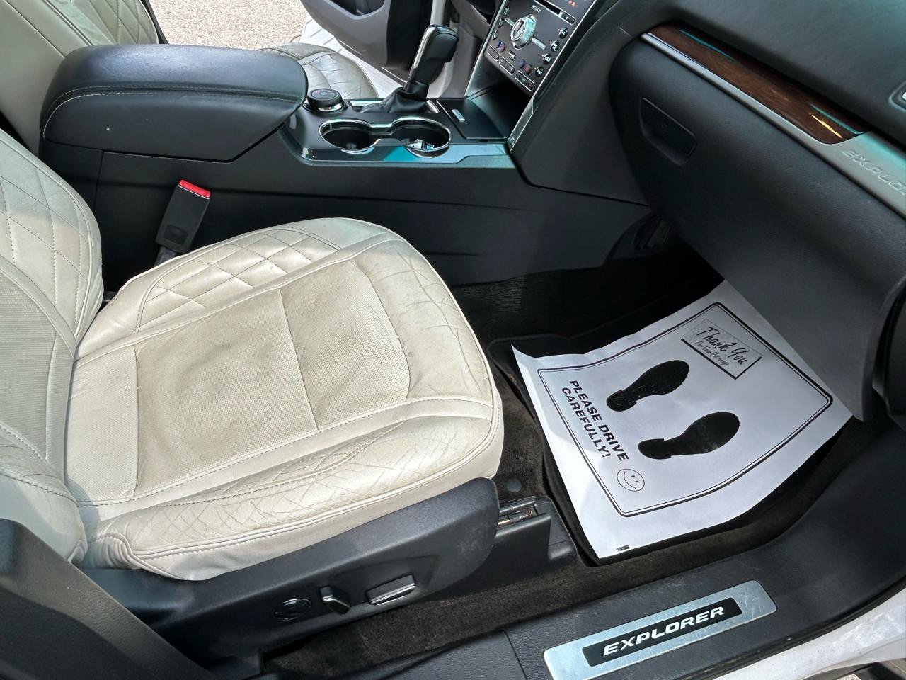 Used 2016 Ford Explorer Platinum AWD/4WD image 12