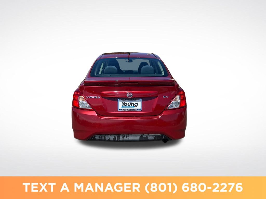 Used 2019 Nissan Versa SV FWD image 4