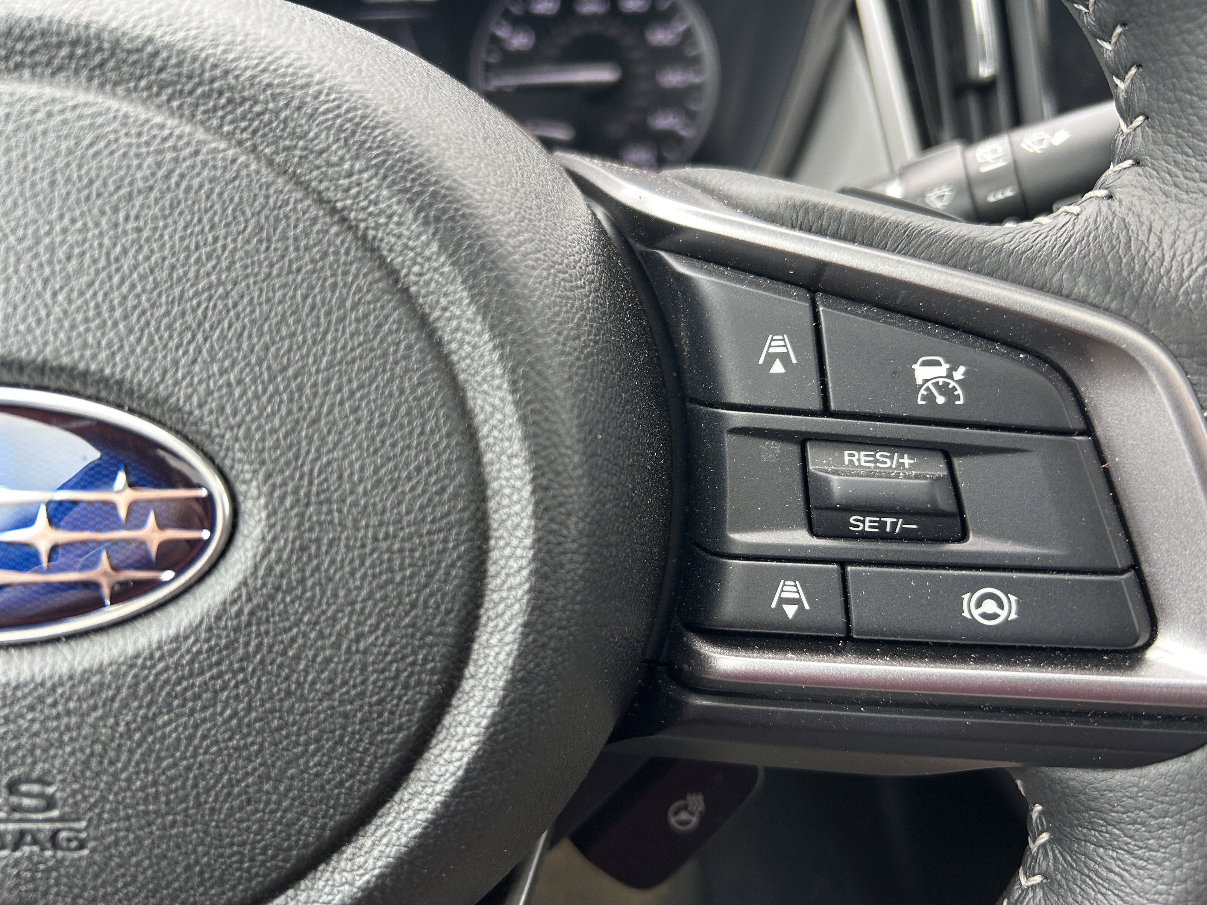 Certified 2025 Subaru Outback Limited image 19