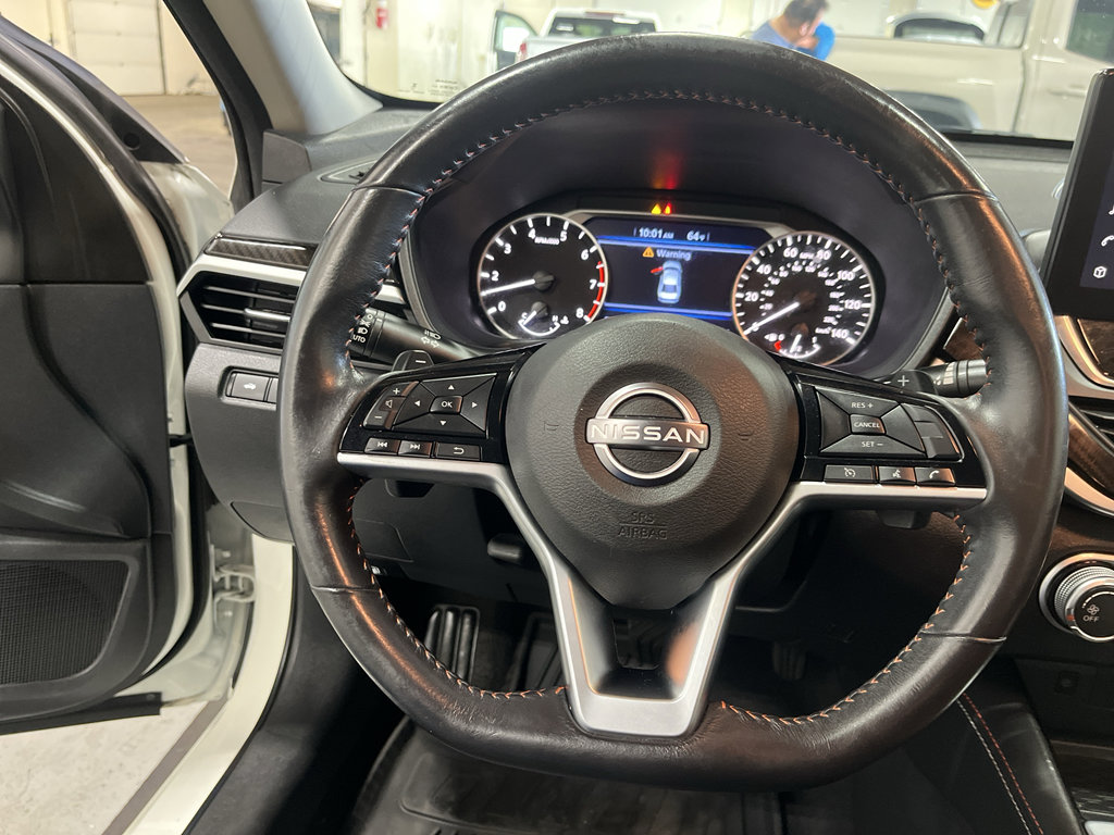 Used 2023 Nissan Altima 2.5 SR w/ SR Premium Package AWD/4WD image 24