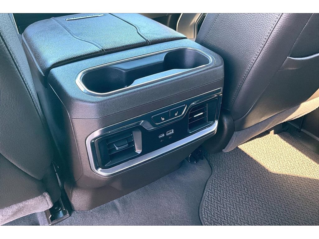 Certified 2024 GMC Sierra 2500 Denali w/ Denali Reserve Package AWD/4WD image 11