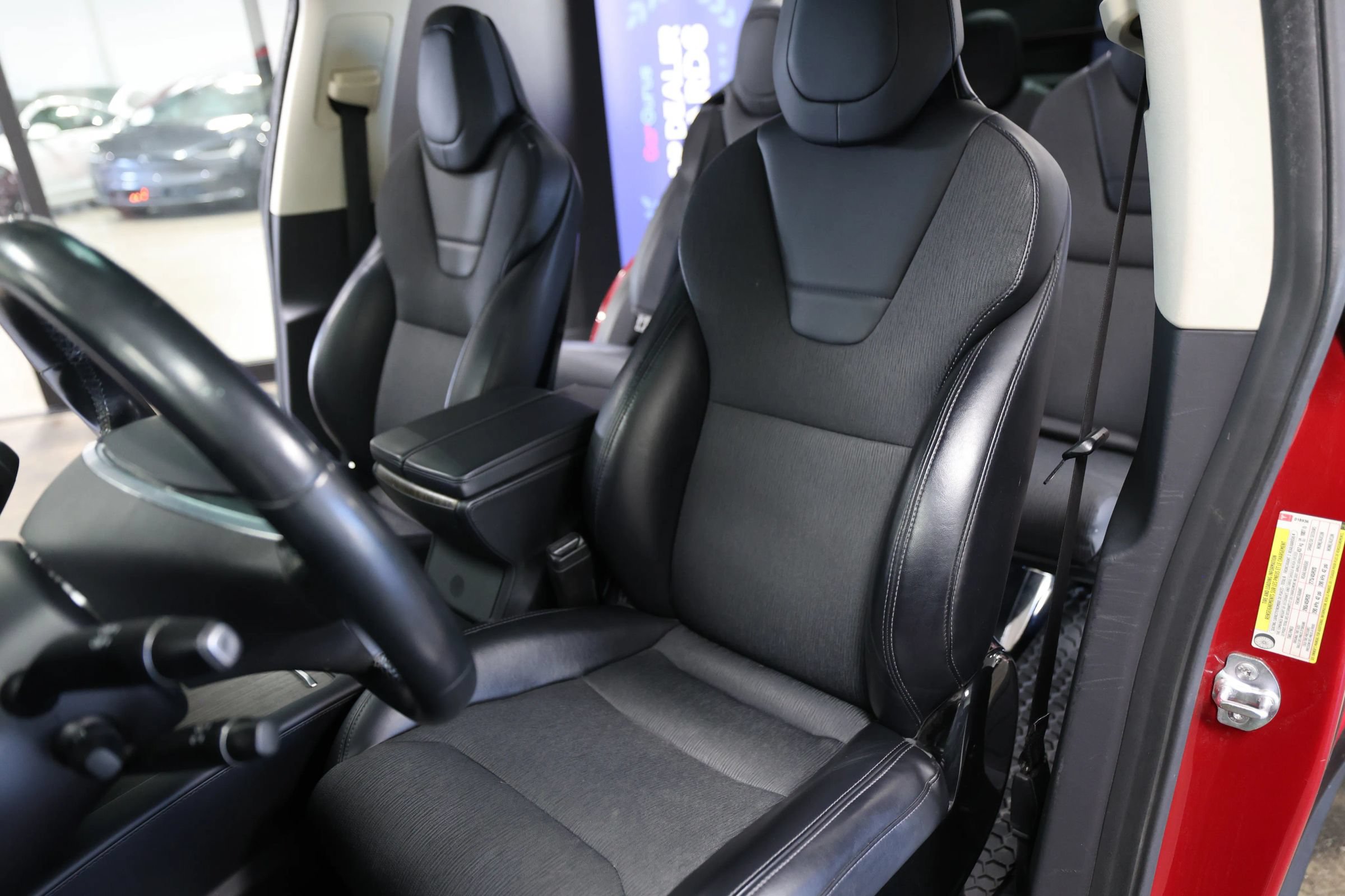 Used 2016 Tesla Model X 75D AWD/4WD image 25