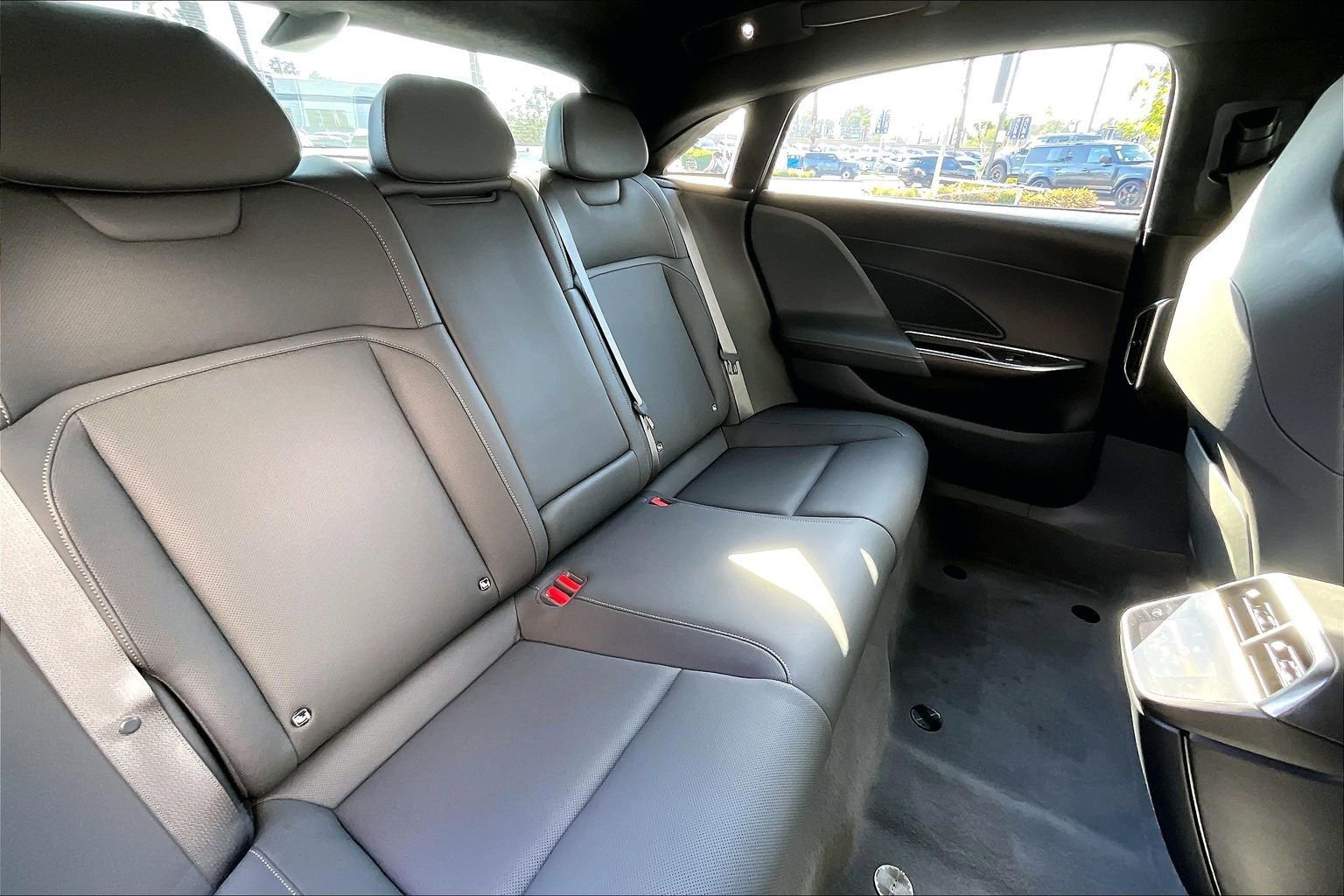 Used 2023 Lucid Air Pure image 27