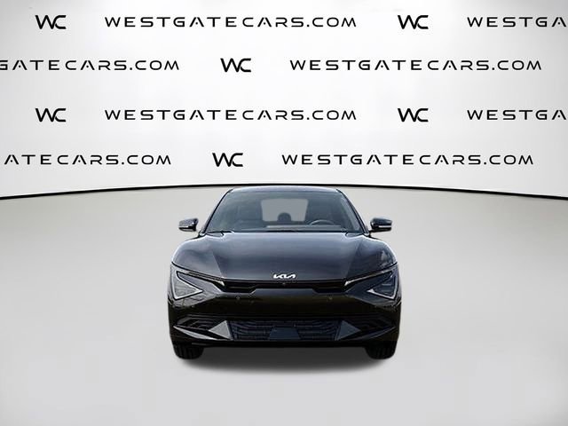 New 2025 Kia EV6 Wind RWD image 2
