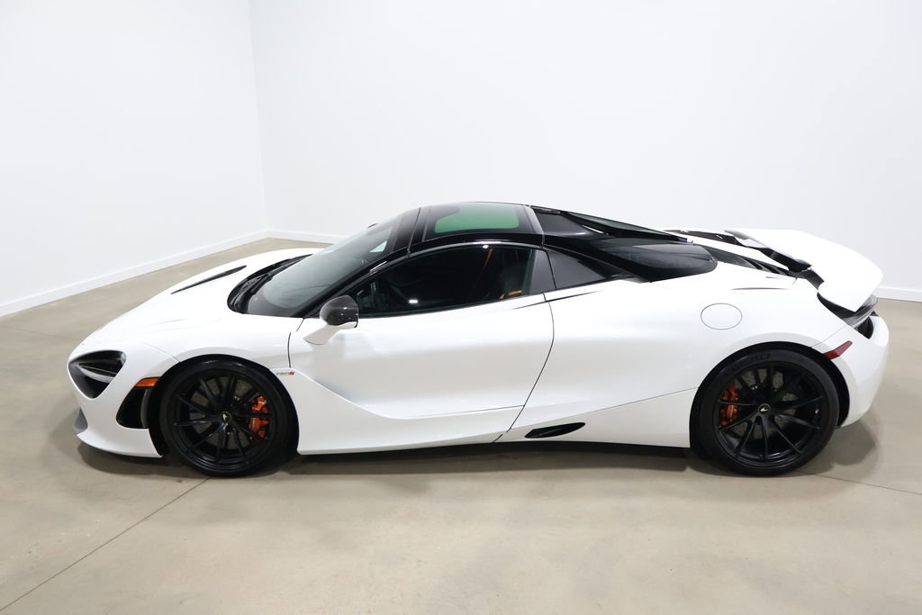 Used 2020 McLaren 720S Spider image 14