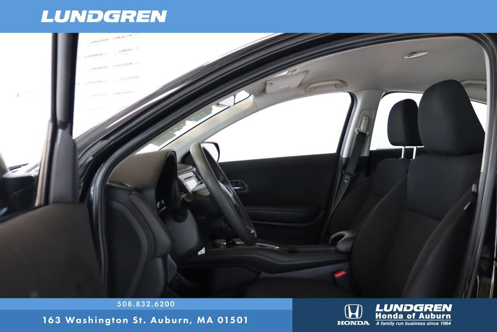Used 2017 Honda HR-V LX image 10