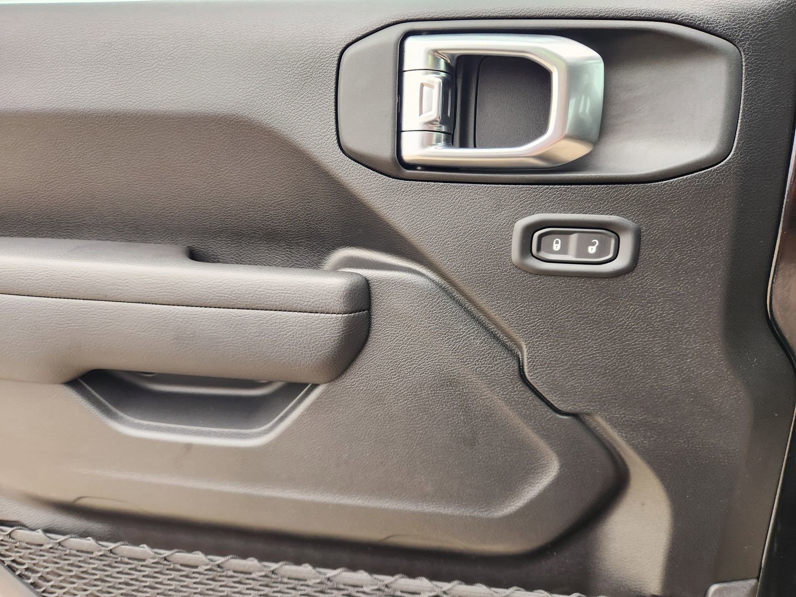 New 2026 Jeep Wrangler Sport image 18