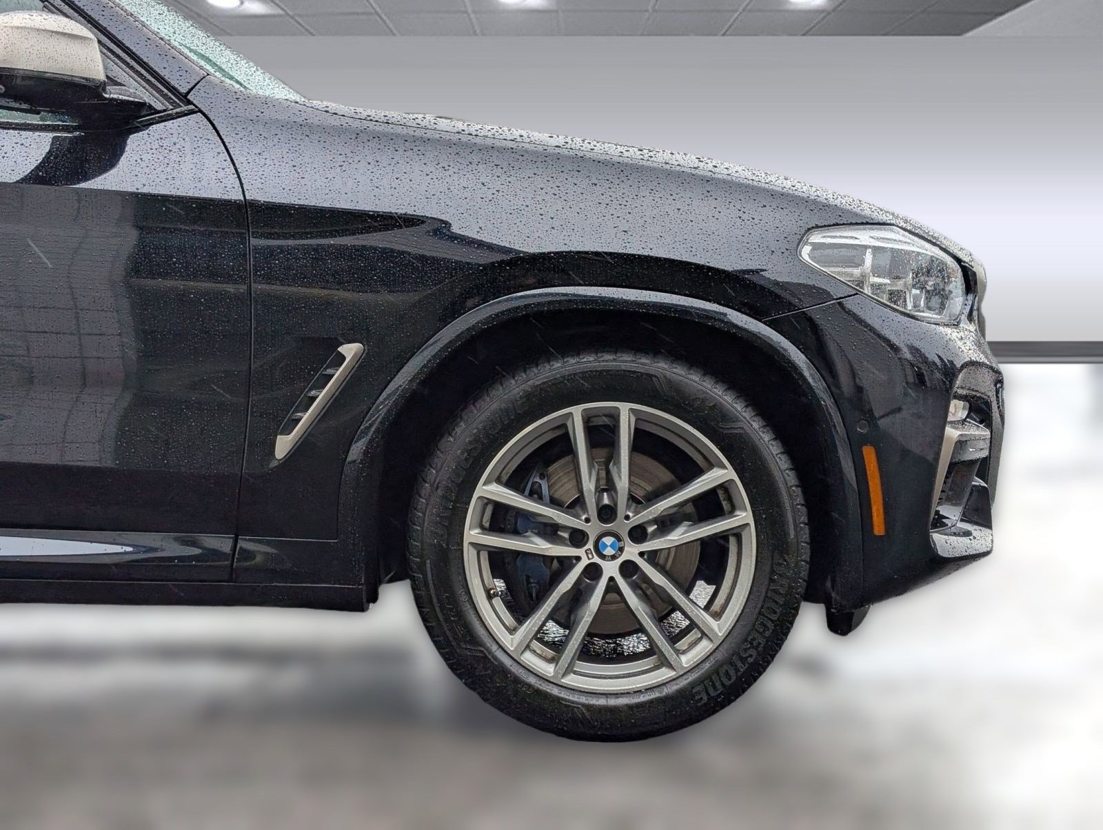 Used 2018 BMW X3 M40i image 11