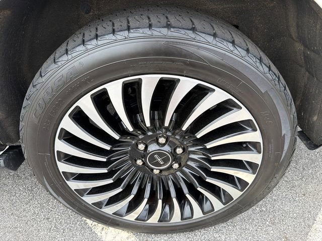 Used 2019 Lincoln Navigator L Black Label w/ Cargo Package image 20