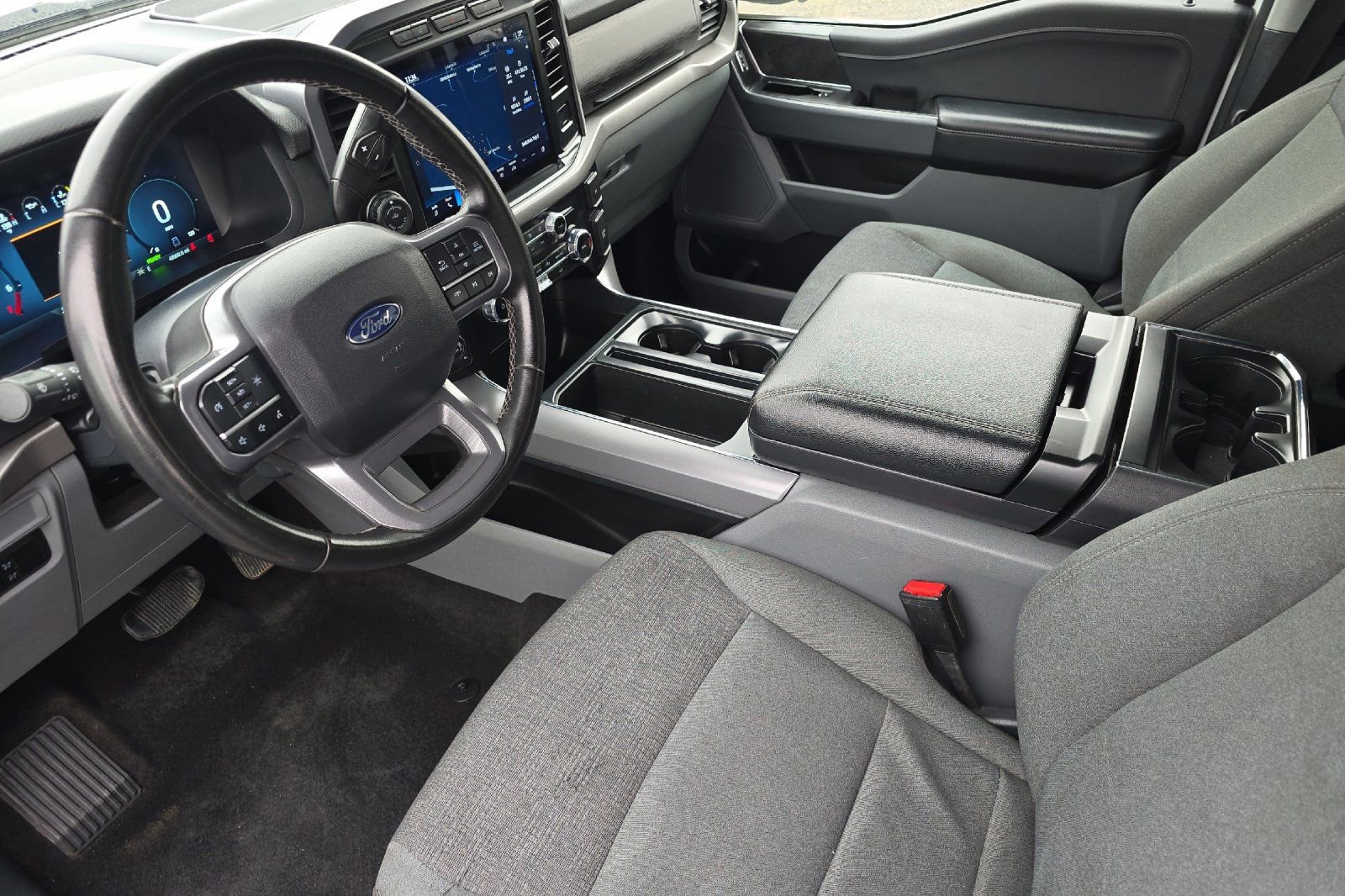 Used 2024 Ford F150 XLT w/ Mobile Office Package image 9