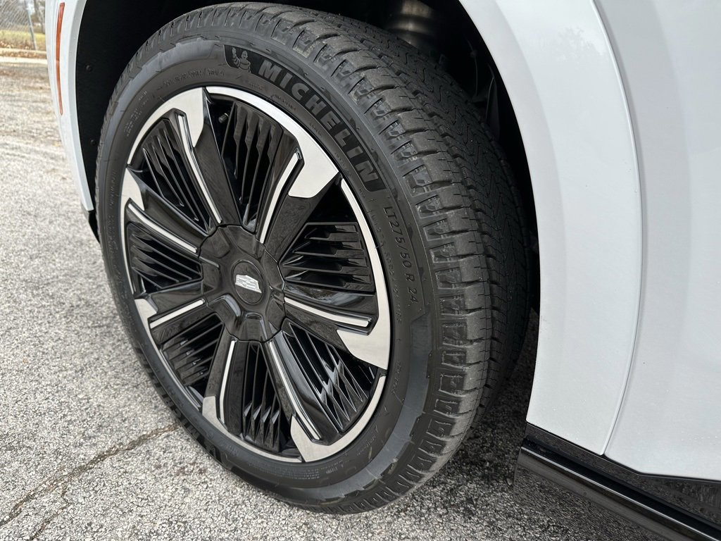 New 2025 Cadillac Escalade IQ Sport 1 w/ LPO, ONYX Package image 6