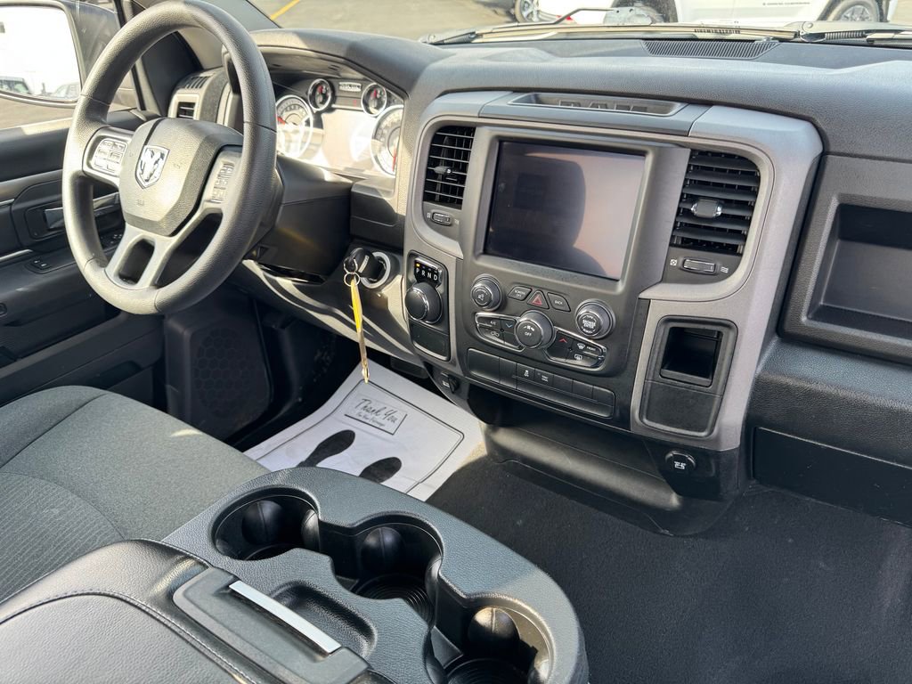 Used 2022 RAM 1500 Tradesman w/ Electronics Group RWD image 15