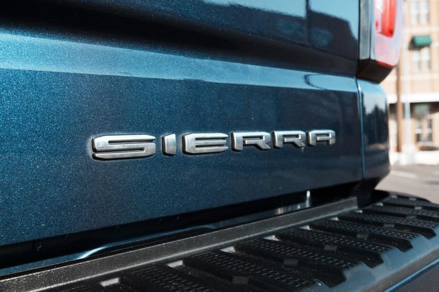 Used 2023 GMC Sierra 1500 Denali w/ Denali Reserve Package AWD/4WD image 29