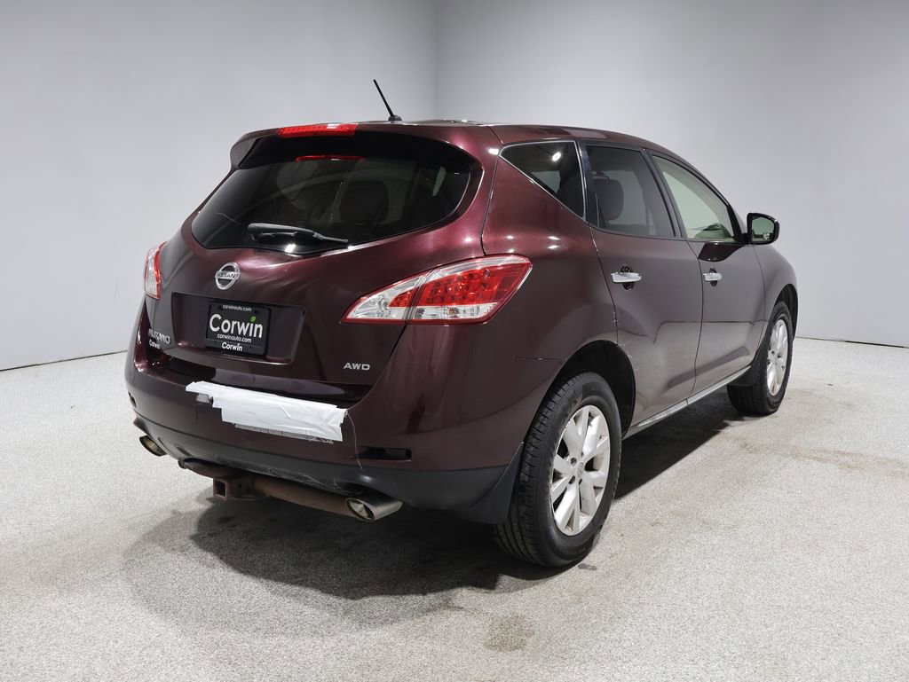 Used 2013 Nissan Murano S image 2