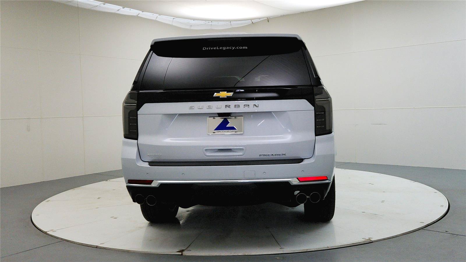 New 2026 Chevrolet Suburban Premier AWD/4WD image 6