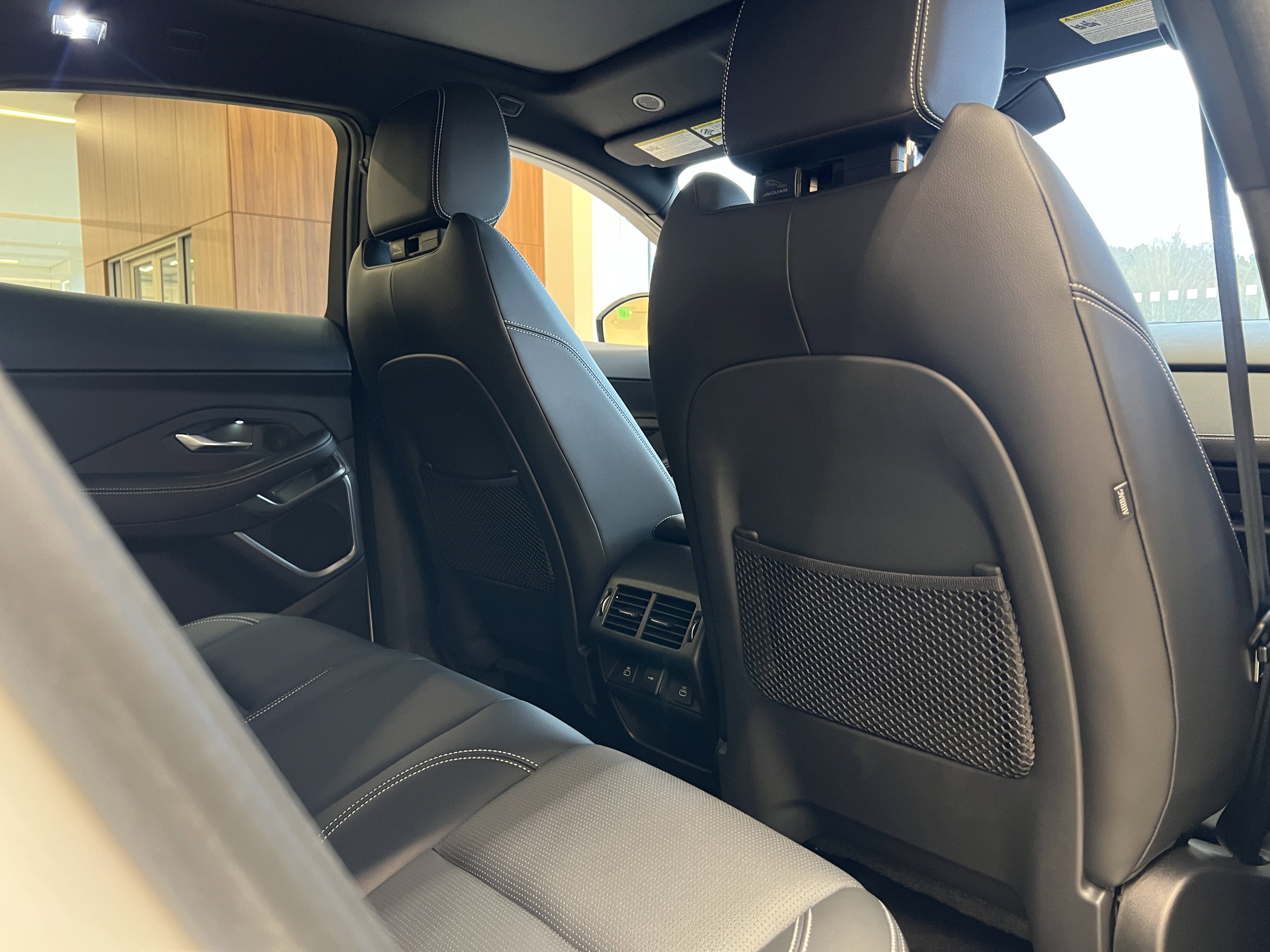 New 2024 Jaguar E-PACE R-Dynamic SE image 13