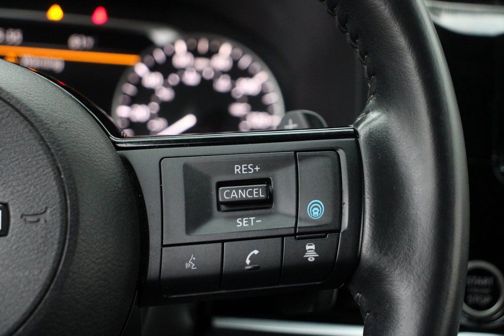 Used 2024 Nissan Pathfinder SL w/ SL Premium Package image 24