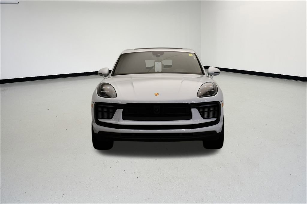 Used 2024 Porsche Macan S image 10