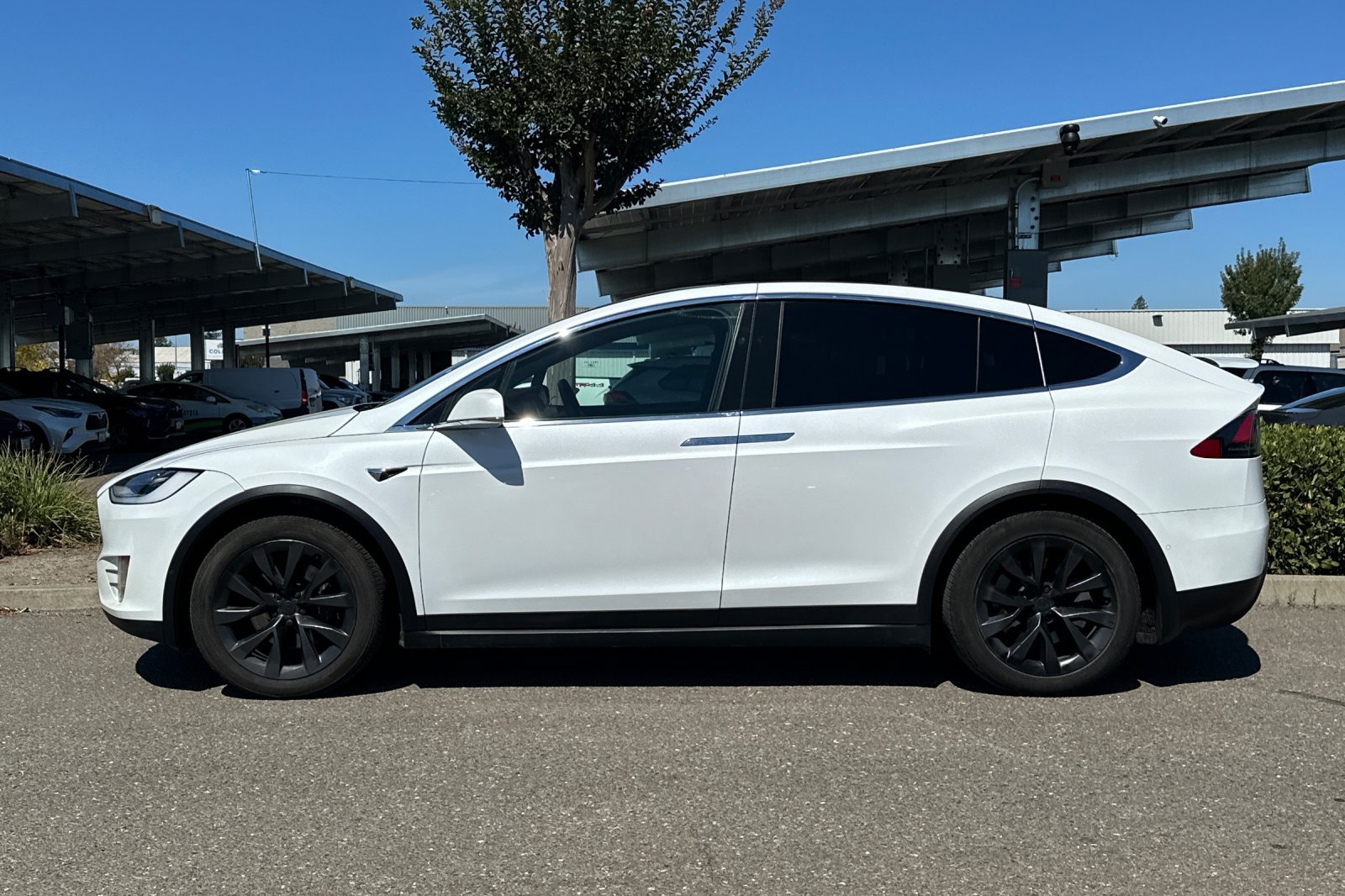 Used 2021 Tesla Model X Long Range AWD/4WD image 7