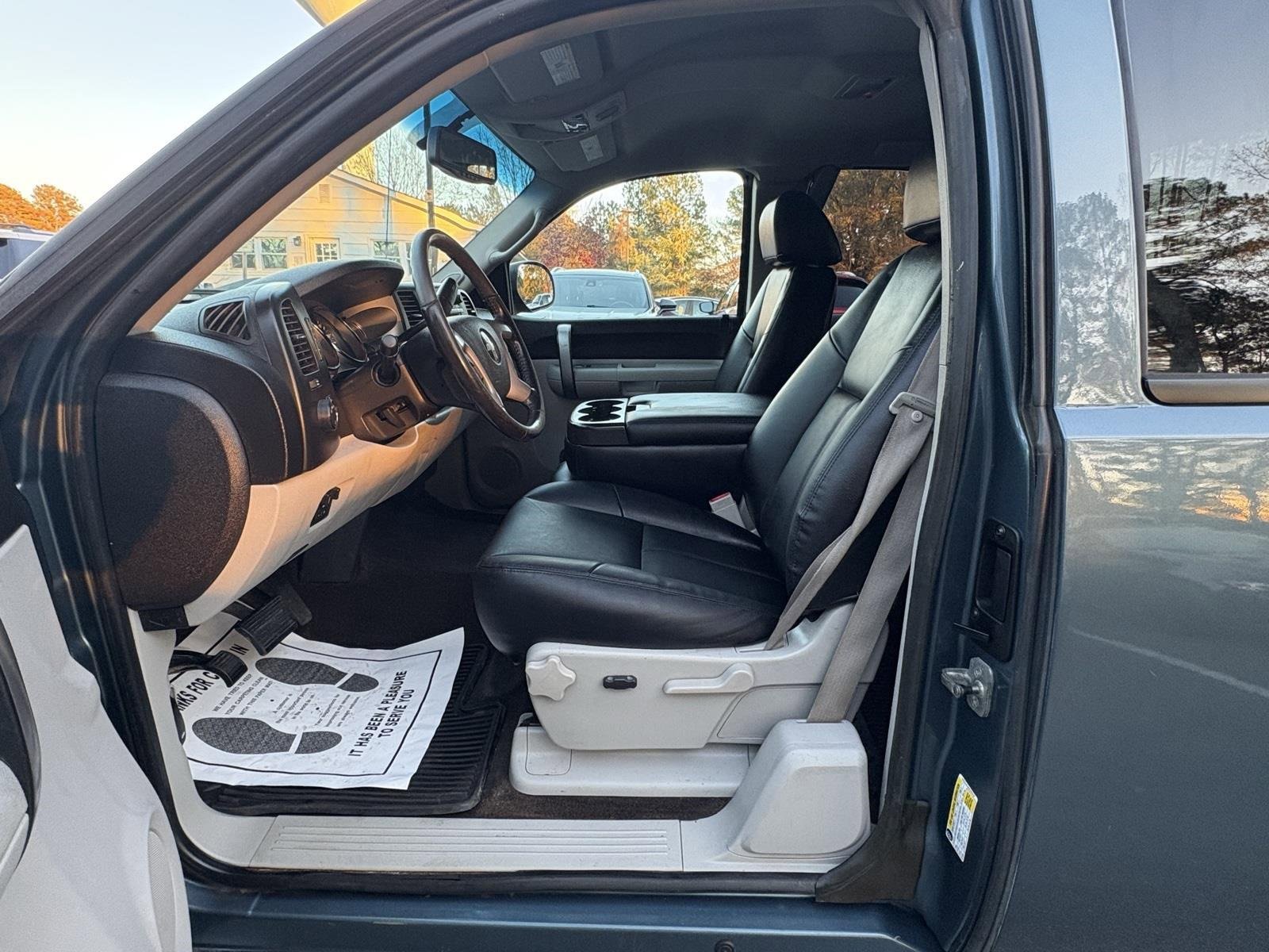 Used 2009 Chevrolet Silverado 1500 LT w/ Power Pack Plus image 20