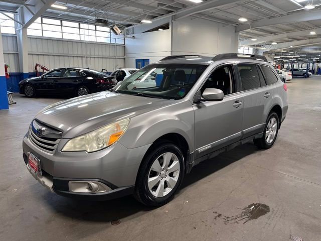Used 2011 Subaru Outback 2.5i Limited image 7
