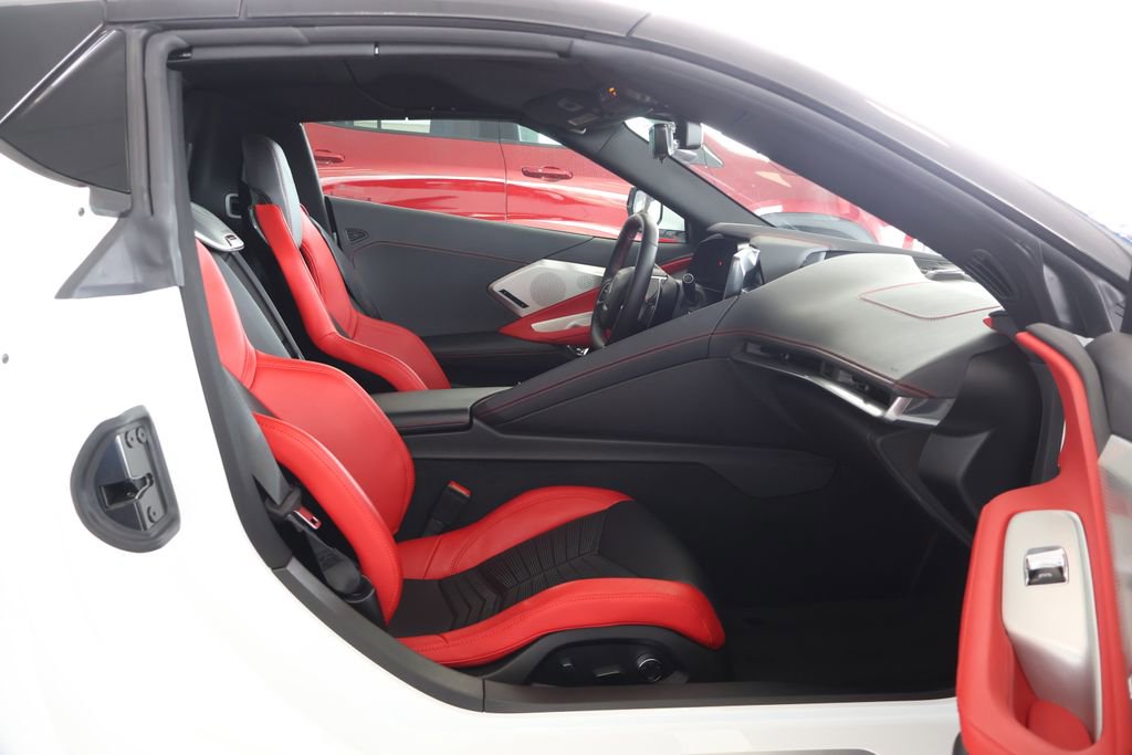 Used 2022 Chevrolet Corvette Stingray Preferred Conv w/ 2LT RWD image 44