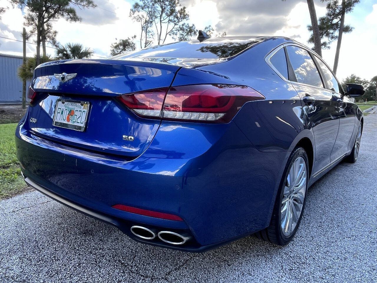 Used 2017 Genesis G80 5.0 Ultimate RWD image 11