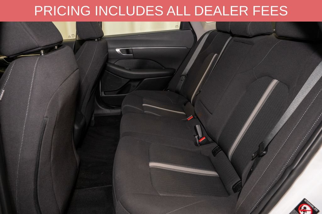 Used 2023 Hyundai Sonata SEL FWD image 7