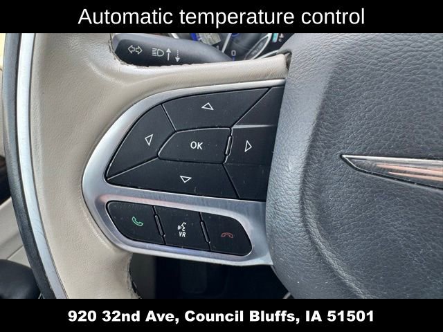 Used 2021 Chrysler Pacifica Limited AWD/4WD image 20
