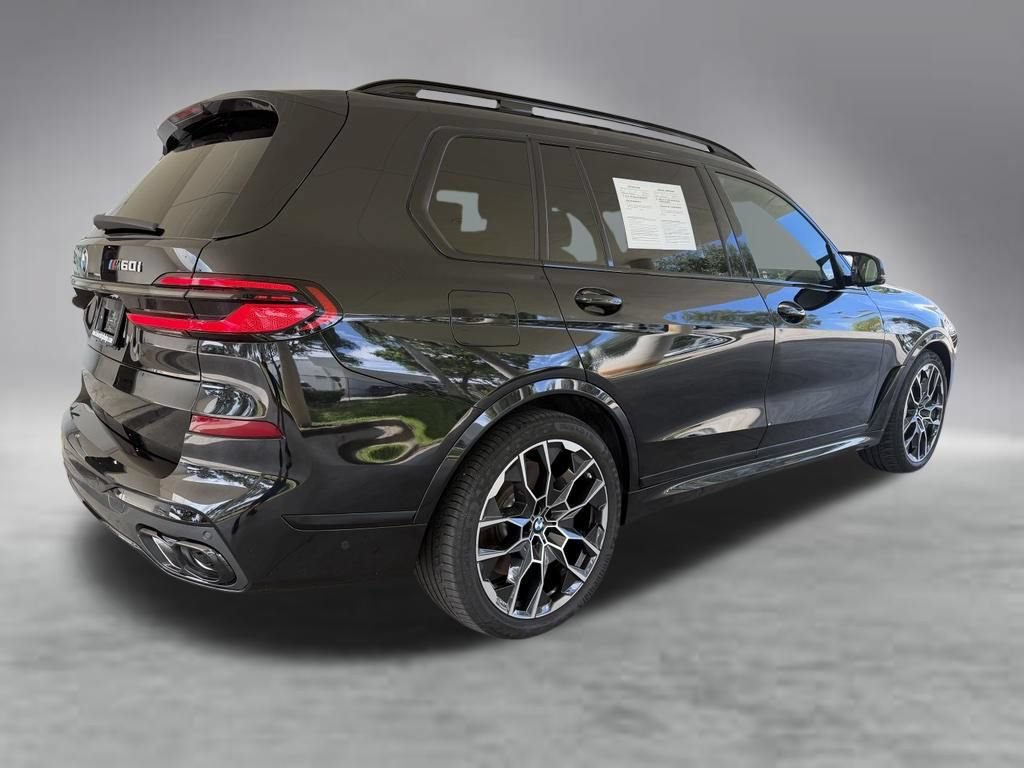 Used 2026 BMW X7 M60i AWD/4WD image 3