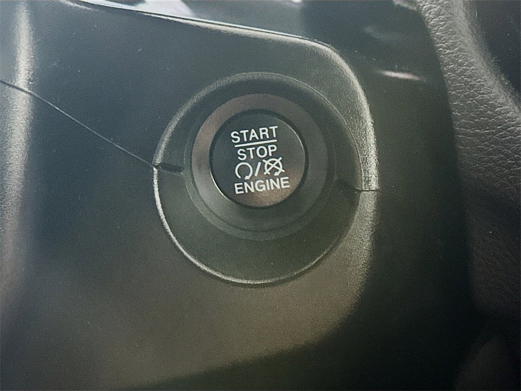 Used 2019 Jeep Compass Altitude image 24