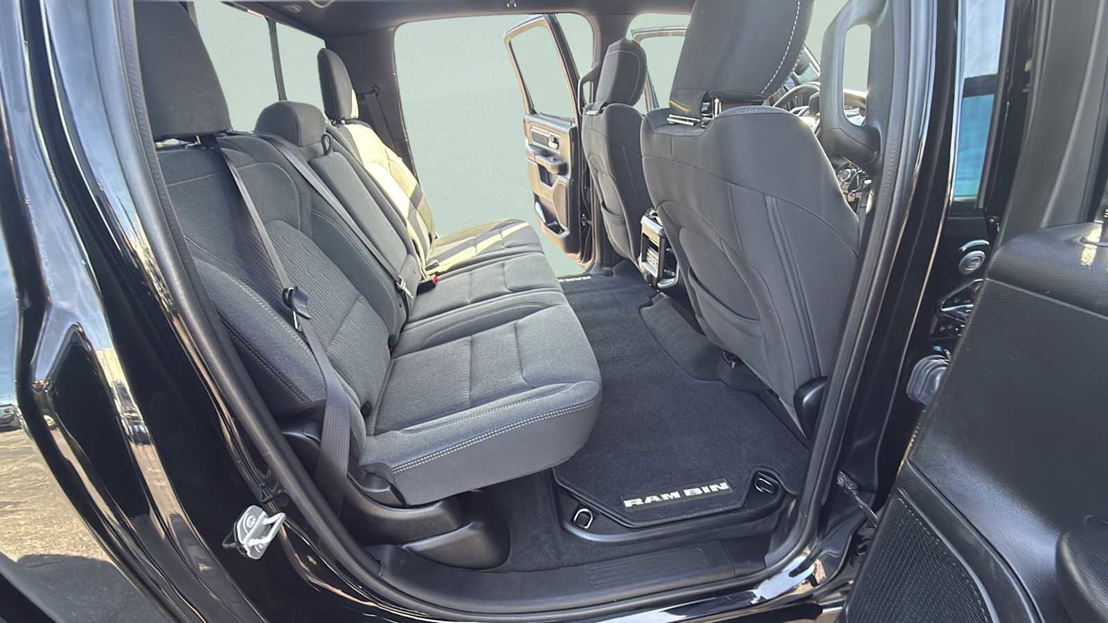 Used 2021 RAM 1500 Big Horn image 30