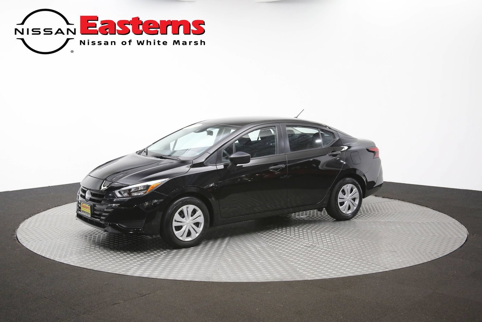Used 2025 Nissan Versa S FWD image 55