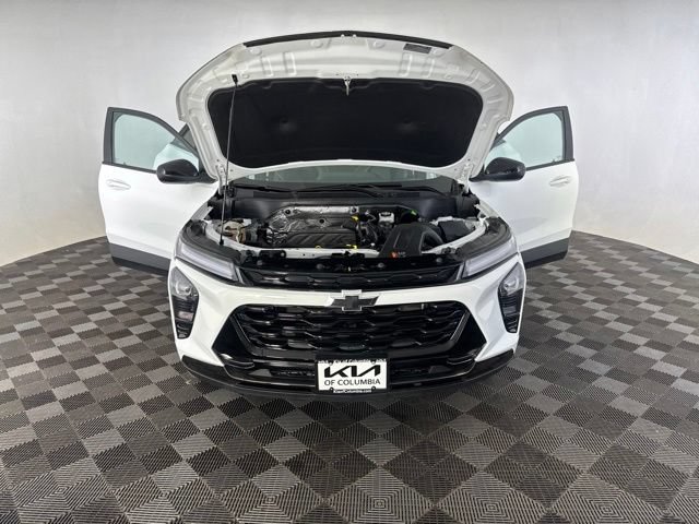 Used 2025 Chevrolet Trax ACTIV w/ Driver Confidence Package FWD image 13