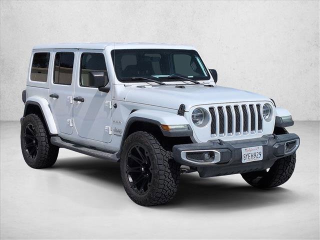 Used 2018 Jeep Wrangler Unlimited Sahara AWD/4WD image 3