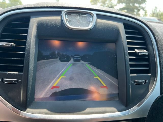 Used 2012 Chrysler 300 C w/ 19-Premium Speaker Group RWD image 19