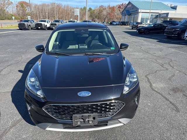 Used 2020 Ford Escape SE image 14