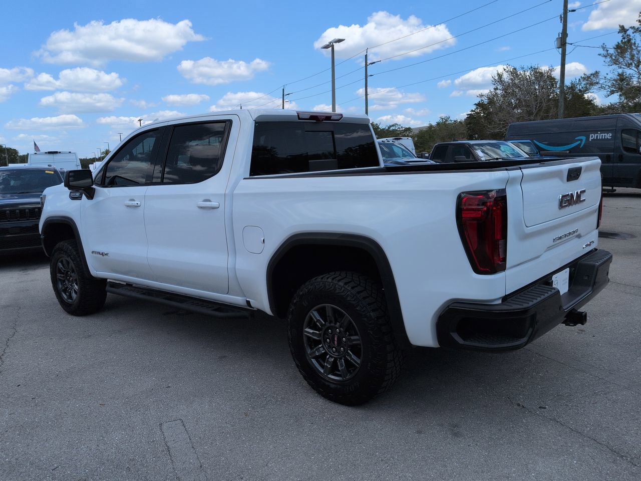 Used 2024 GMC Sierra 1500 AT4X AWD/4WD image 7