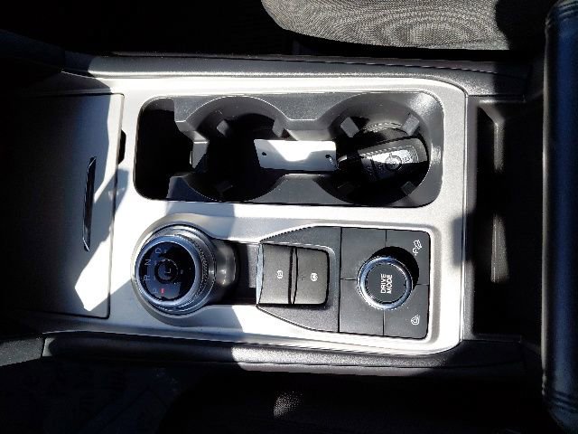 Used 2022 Ford Explorer XLT AWD/4WD image 22