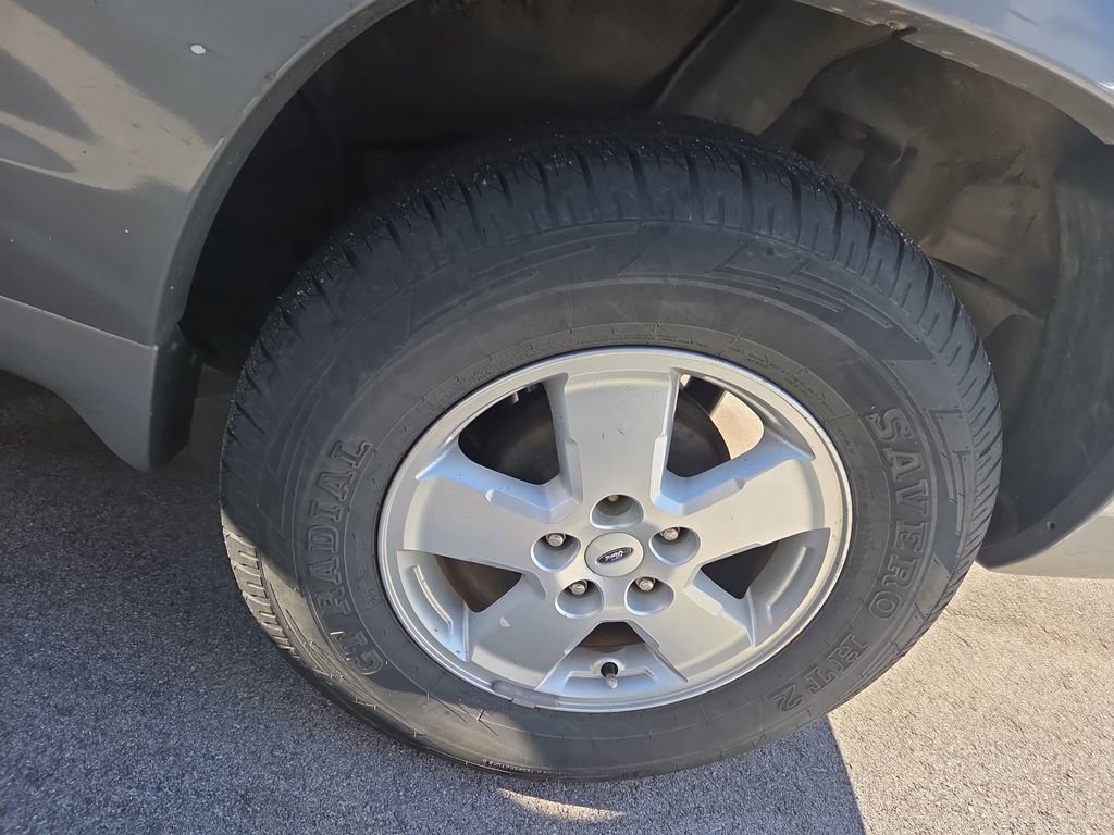 Used 2002 MAZDA Tribute ES image 8