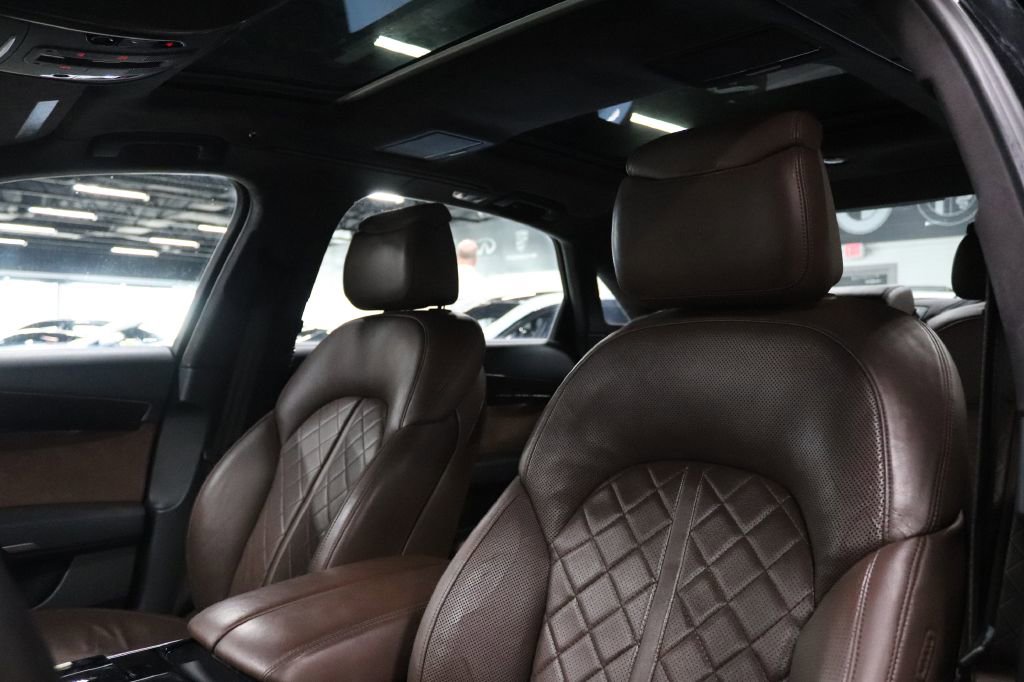 Used 2016 Audi A8 L 4.0T image 11