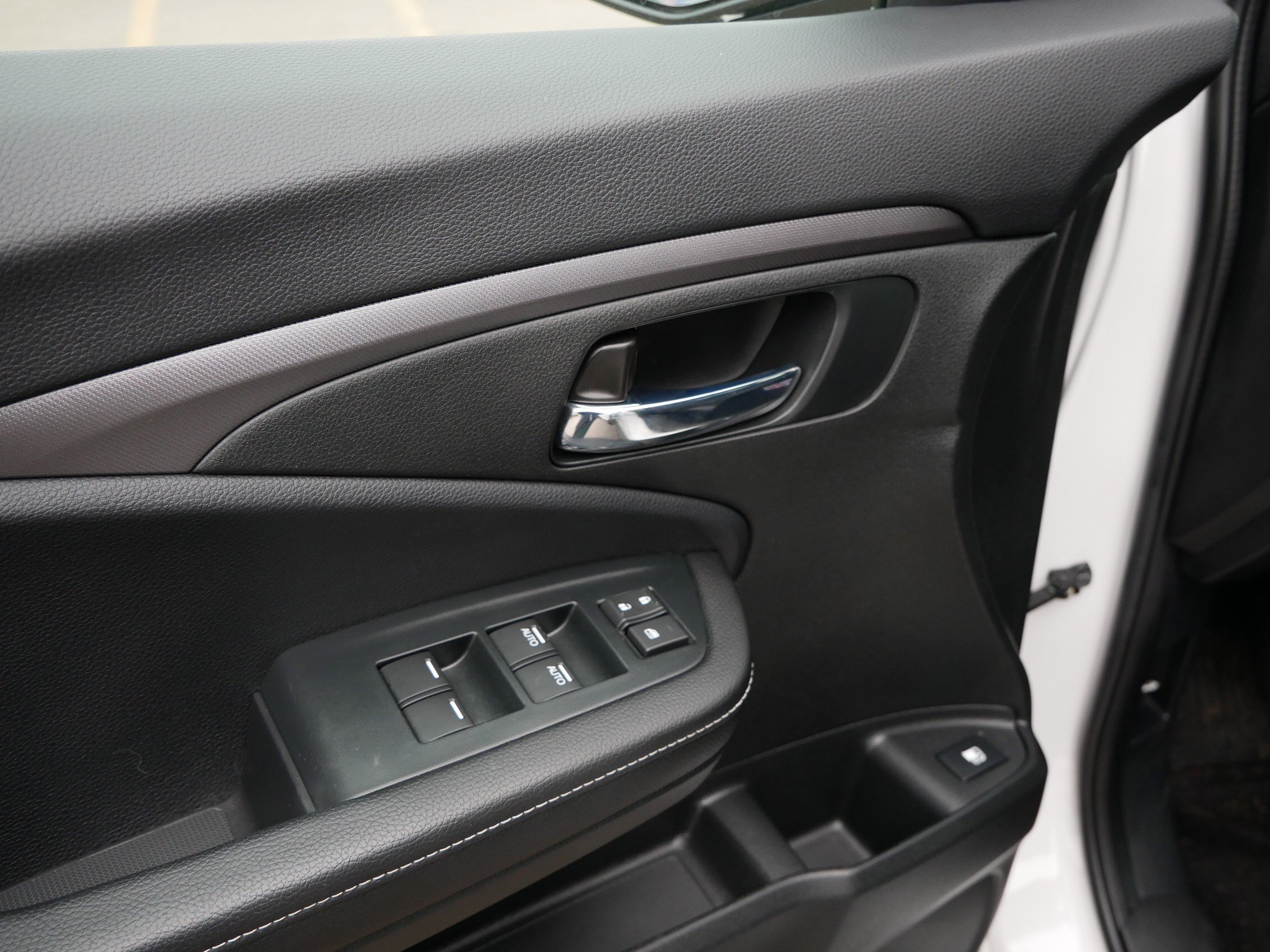 Used 2023 Honda Ridgeline Sport image 20