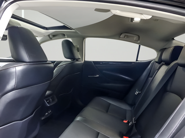 Used 2021 Lexus ES 250 w/ Premium Package AWD/4WD image 12