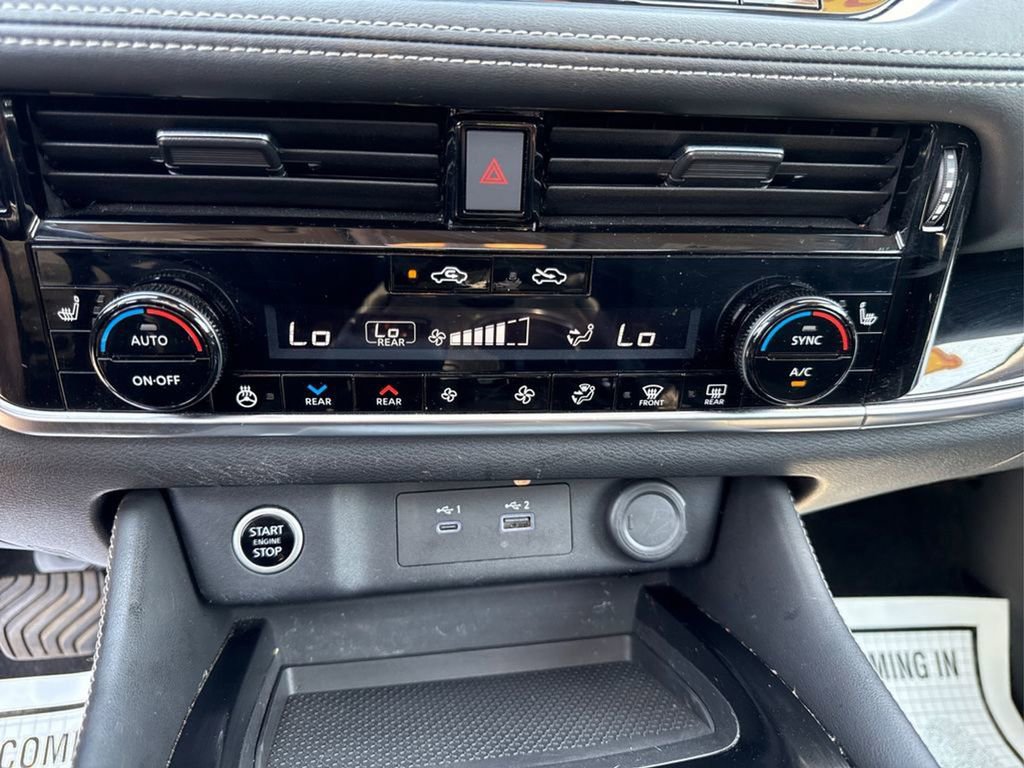 Used 2022 Nissan Rogue SL w/ SL Premium Package image 34