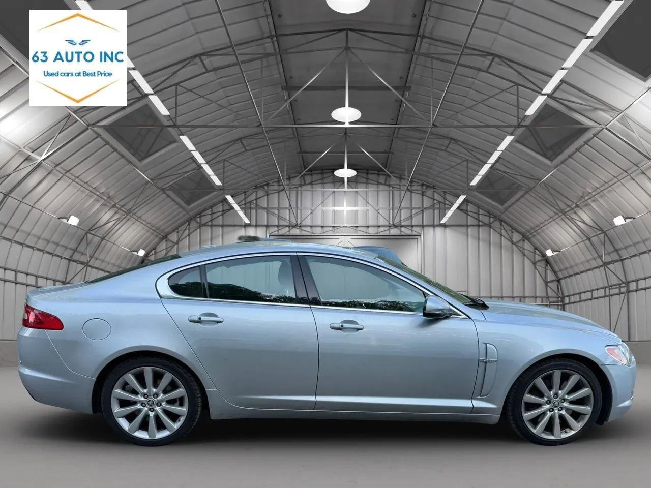 Used 2011 Jaguar XF Premium RWD image 6