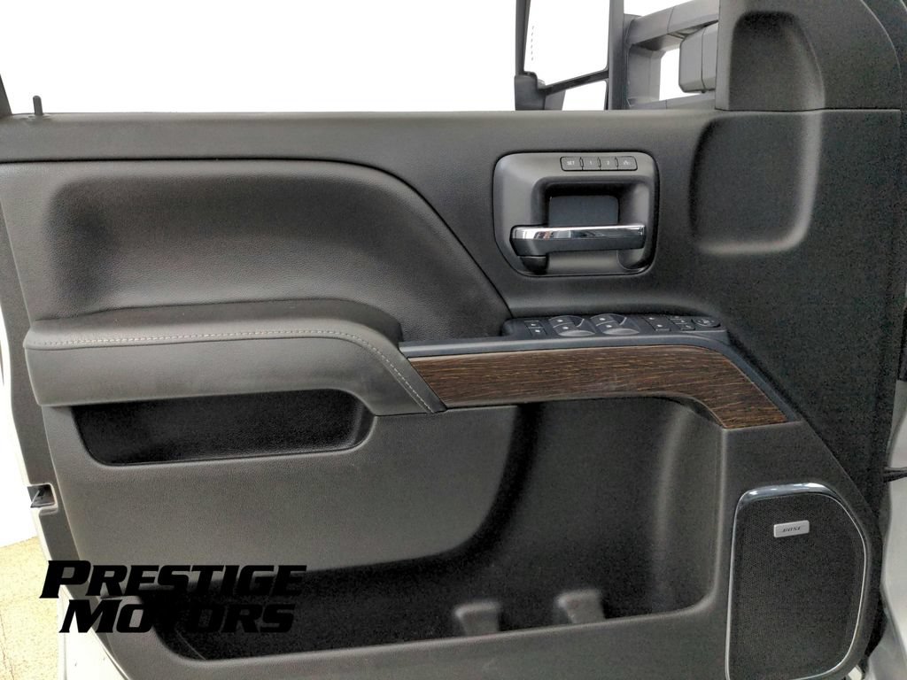 Used 2019 GMC Sierra 3500 Denali AWD/4WD image 26