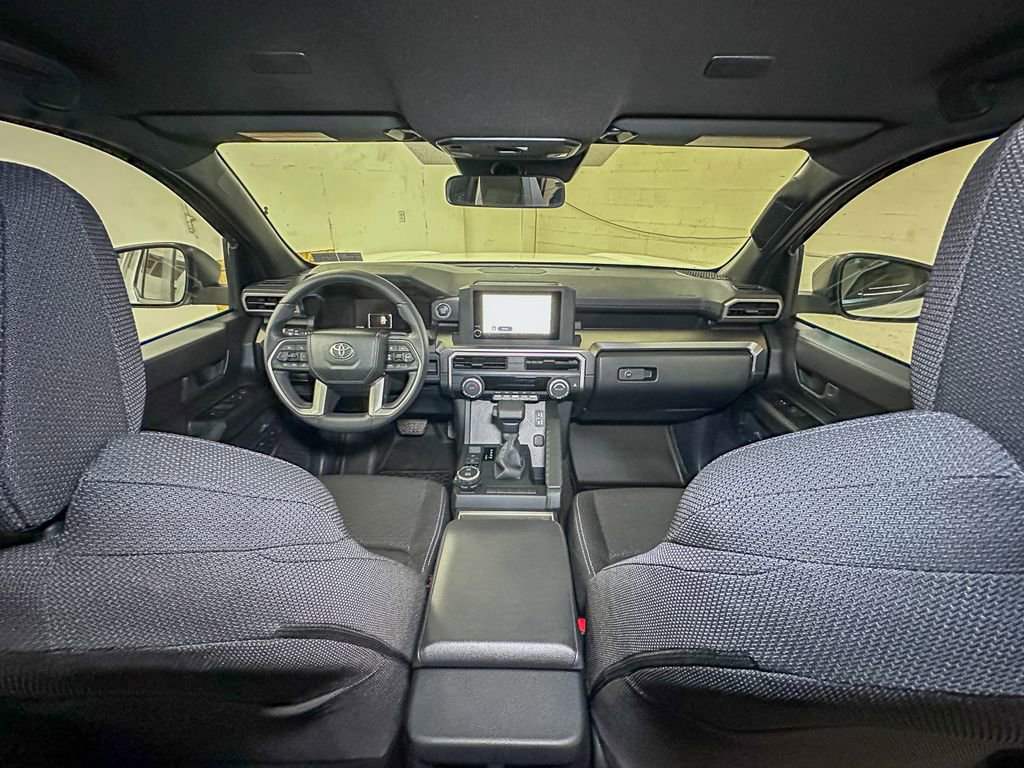 Used 2025 Toyota 4Runner SR5 image 32